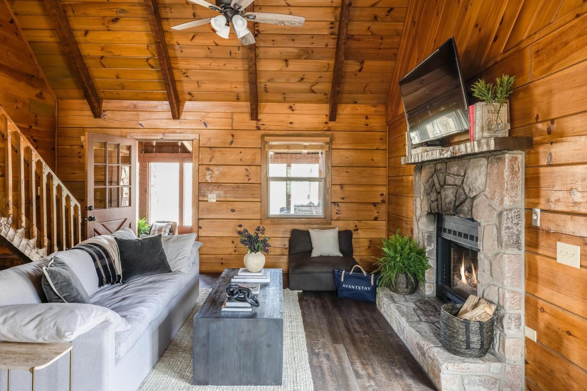 Dudley III By Avantstay Cosy Mountain Home W Hot Tub Great Views Pigeon Forge Kültér fotó